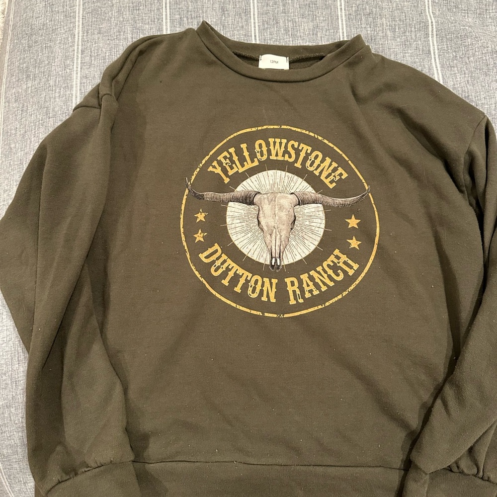 Yellowstone Dutton Ranch Pullover - Olive - image 1